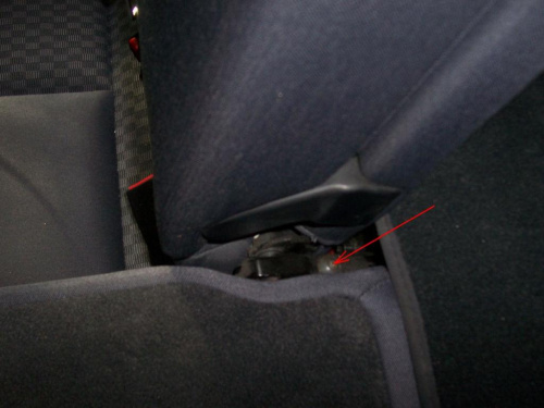 Montaż Mocowania Fotelika Isofix A4 B5 Audi A4 Klub Polska
