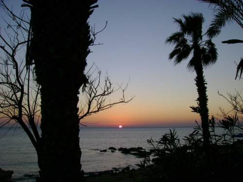 Cypr,Pafos,morze,zachod slonca na plazy municypialnej #cypr #palma #zachod #slonce #pafos #morze #wakacje