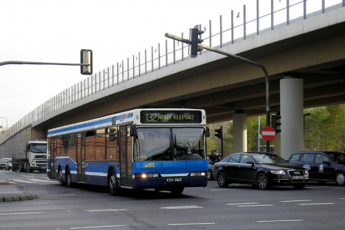 Autobus, którego w Krakowie już nie spotkasz #NeoplanN4020 #autobus