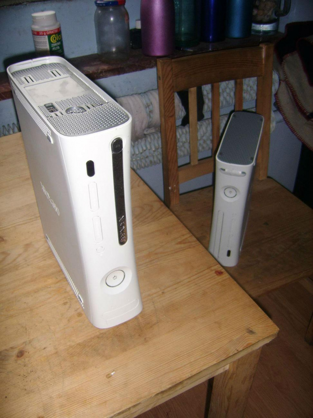 Xbox 360 uszkodzone 2 sztuki