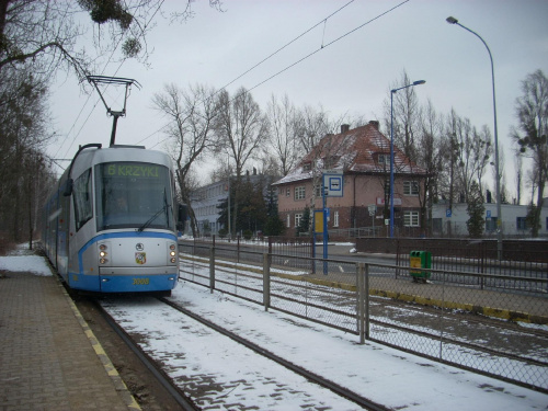 Skoda 16T #3008, linia 6, wraca do centrum z pętli Kowale. WROCŁAW #tram #Wrocław #Kowale #Skoda16T #Linia6