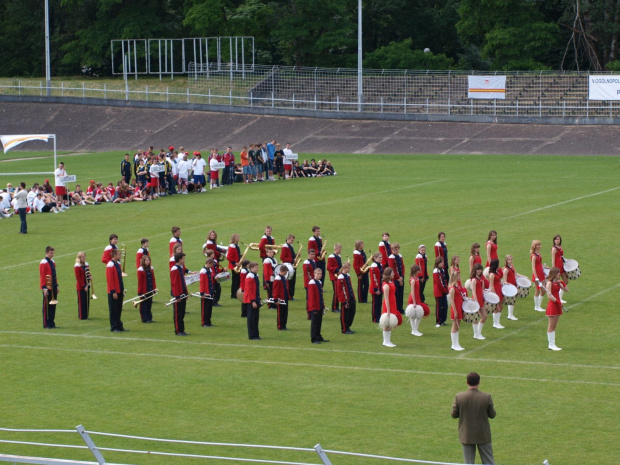 Występ podczas inuguracji V Gimnazjdy Młodzieży Szkolnej. Boisko MOSiR - Radom 15 czerwcz 2009 r.