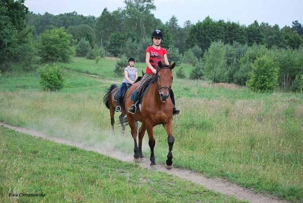 2009.06.18 Trening w Stodolach, Zosia i Ania