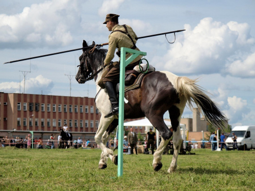 IX Piknik Kawaleryjski w Suwałkach #PiknikKawaleryjski #Suwałki #konie #ułani #kawaleria #lanca