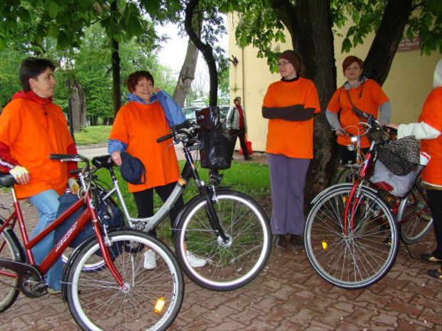 7 maja 2012 bibliotekarze z terenu Powiatu Ryckiego uczestniczyli w rajdzie Odjazdowy Bibliotekarz, którego lokalnym organizatorem była MGBP w Rykach #Ryki #OdjazdowyBibliotekarz