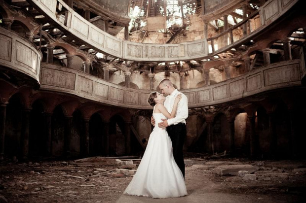Kamila i Radek - ślubnie #sesja #strobing #d700 #airking #passiv