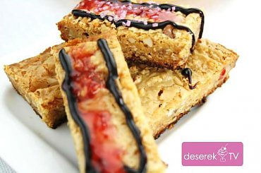 Zobacz inne smaczne desery na naszej stronie www.Deserek.TV #ciasta #desery #deser #słodycze #przepisy #przepis #kuchnia #gotowanie #kulinarne #kulinaria #drink #drinki #koktajl #koktajle #napój #napoje