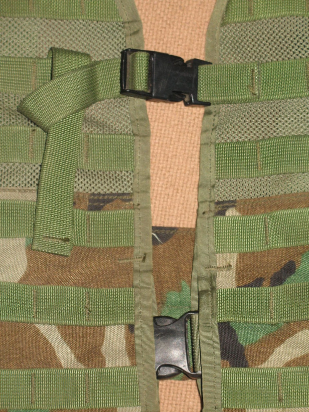 Vest, Fighting Load Carrier MOLLE II