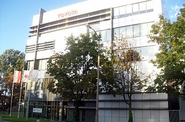 Toyota ul.Postępu w Warszawie #architektura #budynki #warszawa