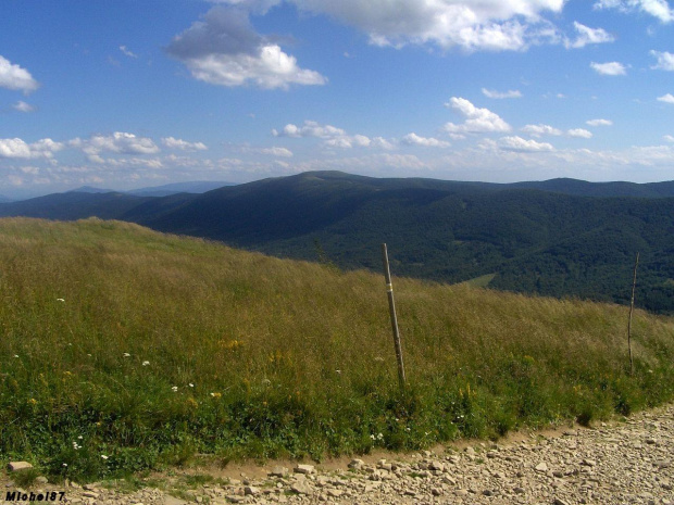 Widok na Wielką Rawkę #Bieszczady #połonina #lato