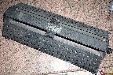 #elektronika #przekaźnik #stare #tęć #bezpiecznik #przetwornica #miernik #elektromagnetyczny #licznik #ebonit #transformator #pracownia #laboratorium #hobby #kondensator #krzysztof09876 #elektroman #electronics