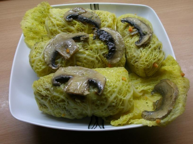 Gołąbki z włoskiej kapusty #kapusta #obiad #przekąska