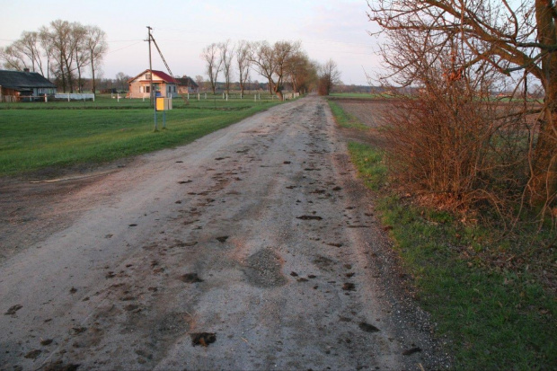 nieprzespana noc w Liszkowicach - wylewanie gnoju przez Biogazownię z Liszkowic #OchronaŚrodowiska