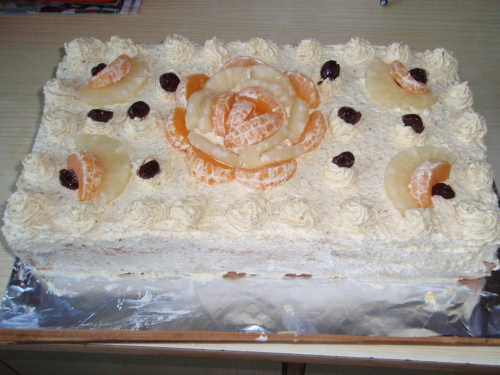 Przepisy-ciasto orzechowo biszkoptowe z kremem waniliowym