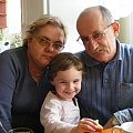 Z babcia i dziadkiem-Wielkanoc 2010