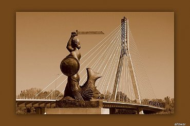 Warszawa - syrenka na tle mostu Świętokrzyskiego ... #syrenka #Warszawa #sepia