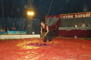 Cyrk Safari-2010. Zapraszamy na www.portalcyrkowy.ubf.pl #cyrk #safari #sezon #clown #rzeszów #występycyrkowe #kmc #portal #cyrkowy #portalcyrkowy #cyrksafari #arena