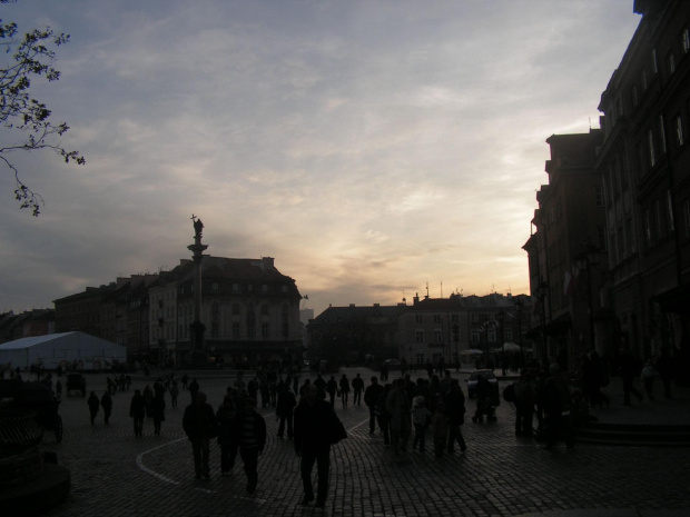 Plac przed Pałacem Królewskim