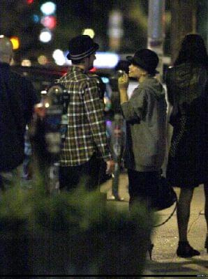 MK Joel Madden and friends out and about in NYC-paparazzi sierpień 2008