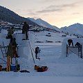 Dla rzeźbiarzy przygotowano bloki śnieżne o wymiarach 3 x 3 x 3 metry LIVIGNO #Alpy #Livigno #rzeźby #śnig