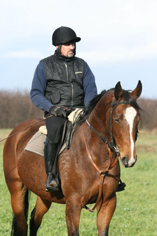 Hubertus u Smalirów Krasnystaw grudzień 2010 r CowboY wraz z Mistyką :D