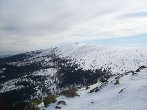 Widok ze Szrenicy na Śnieżne Kotły.. #SzklarskaPoręba #Karkonosze #zima #Szrenica #góry