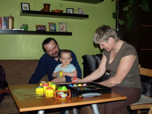 08.02.2009 - kolorowanki z babcią i dziadkiem