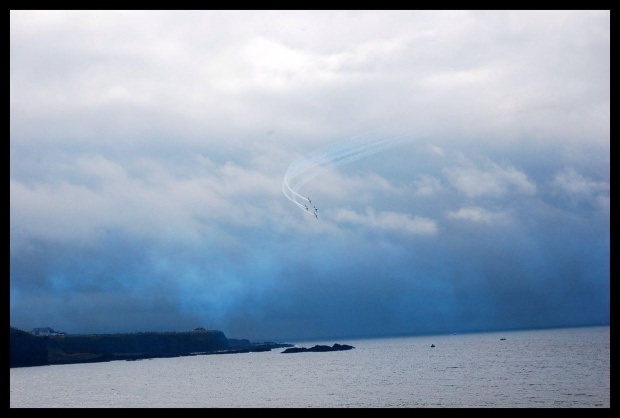 International Air Show Portrush 2007
08/09/2007 #airshow #samolot #akrobacje #Portrush