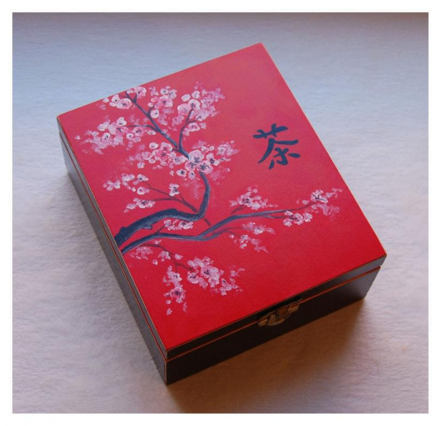 Pudełko na herbatę - ręcznie malowane - sakura + kanji