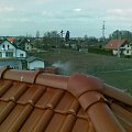 Marzec - 2009 - wizyta na dachu - sąsiedzi od strony ogrodu - i dymek z komina ;) #Kornelia