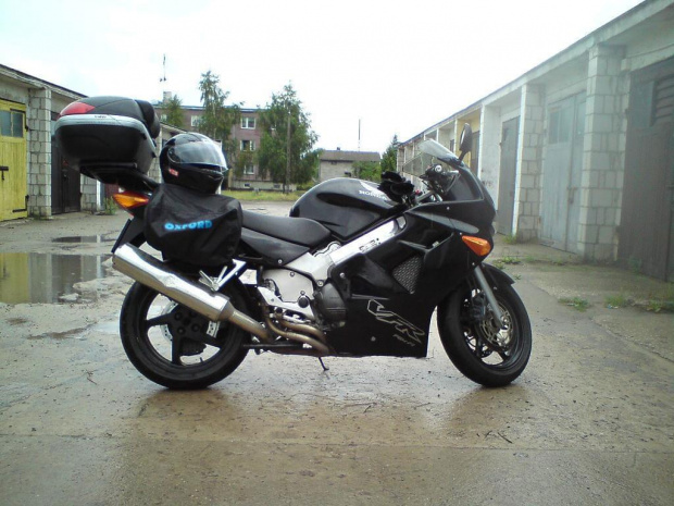 VFR 800FI